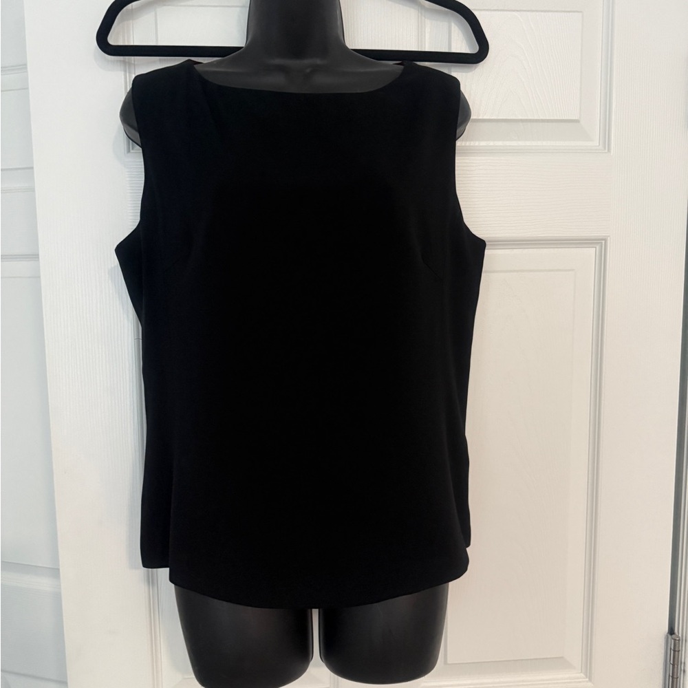 Amanda Smith Classic Black Shell Top
